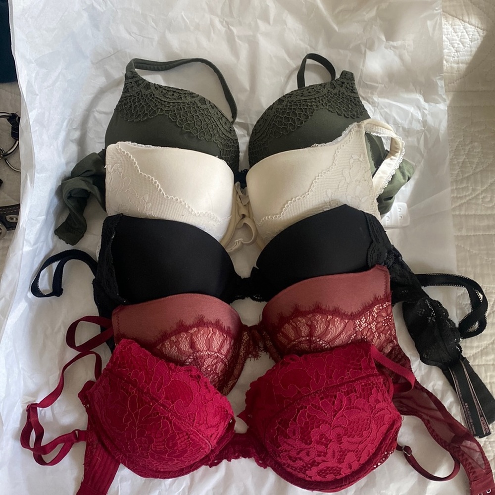 Victorias Secret Bras 32C, 34C, 32D